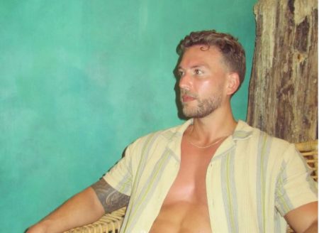 Who Is Cody Wright? Temptation Island Tempter, Dog Dad & Construction Manager Cody Wright